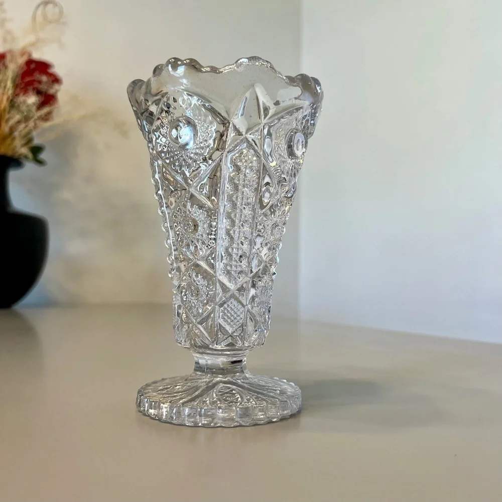 Imperial Glass Arthur Lorch 536 Hobstart & Button Pattern Vase 1980s